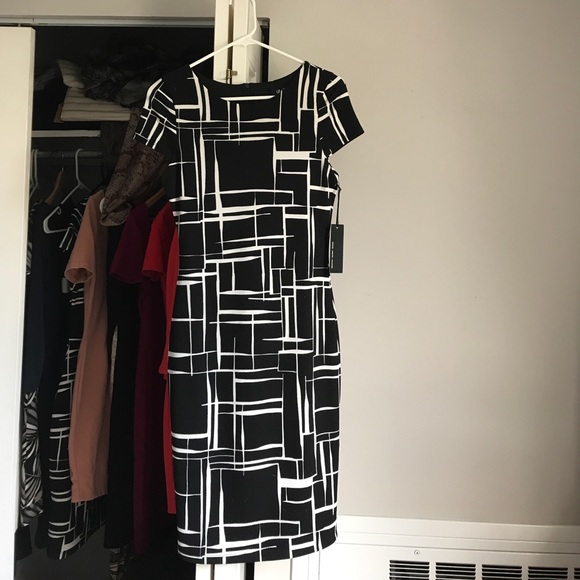 Dresses & Skirts - Black and white dress
