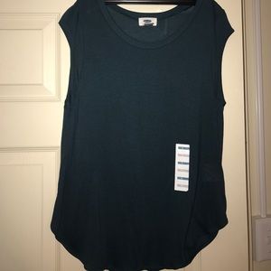 Women's old navy shirt