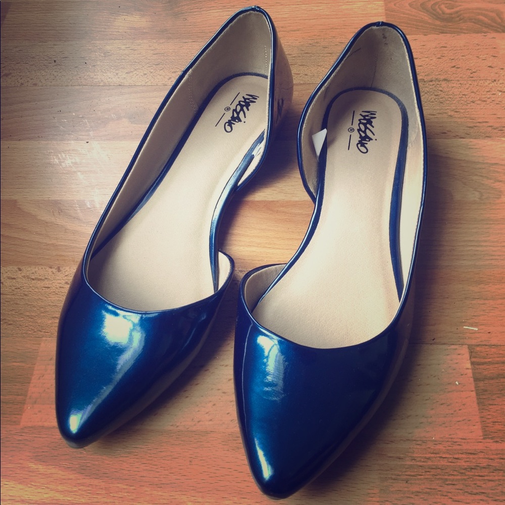 Mossimo Metallic Blue Flats size 7 1/2