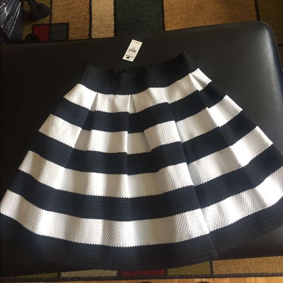 Express Dresses & Skirts - Black and White Skirt