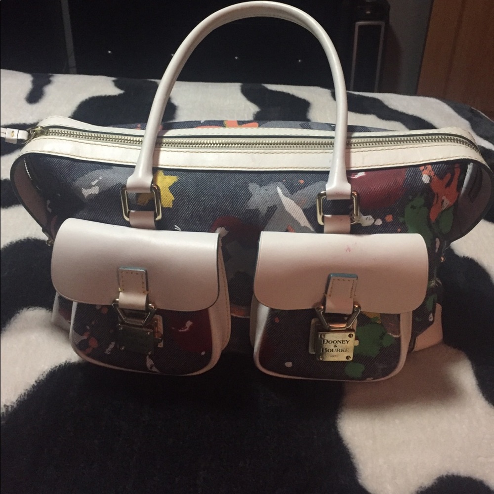 Dooney & Bourke