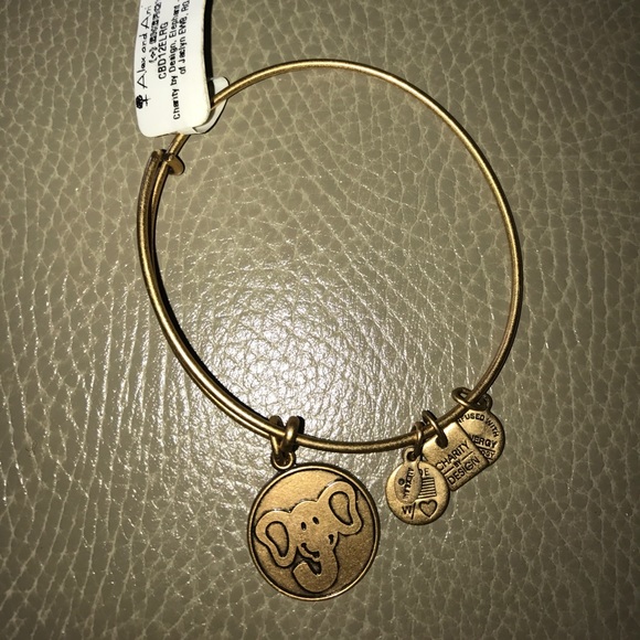 Alex and Ani NWT elephant charm gold bracelet - Picture 1 of 1