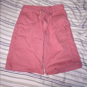 Salmon vineyard vines shorts