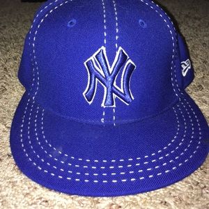 NY Yankees fitted cap 7 1/4