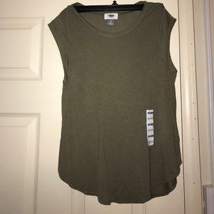 Women's old navy shirt
