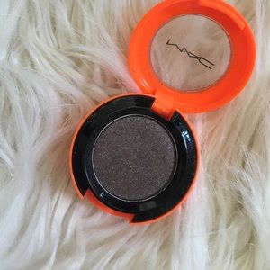 🌟💫 MAC Cosmetics Neo Sci Fi LE eyeshadow