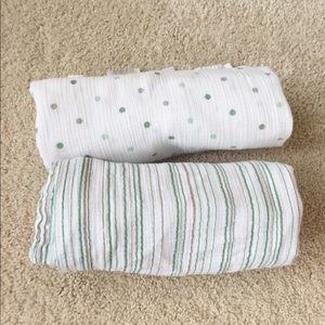 Aden + Anais Swaddles