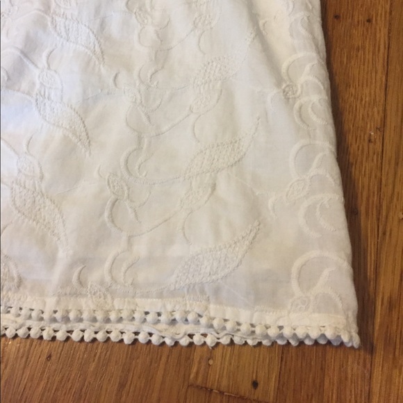 ❌Sold!❌ Embroidered dress - Picture 3 of 5