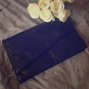 Gorgeous Vintage Bally Leather Envelop Clutch