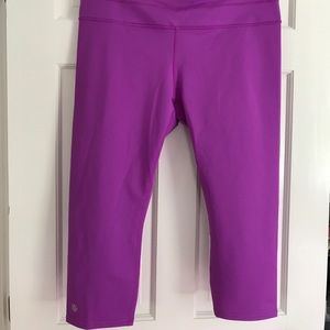 Athlete capris workout pants size XL