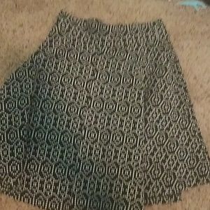 XS LA hearts skater skirt