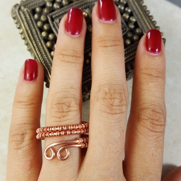 Copper • Wire Wrapped Swirly Chic Dainty Ring - Picture 3 of 4