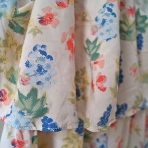 Pretty floral maxi dress