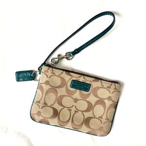 🎒Teal and Tan Coach Wristlet
