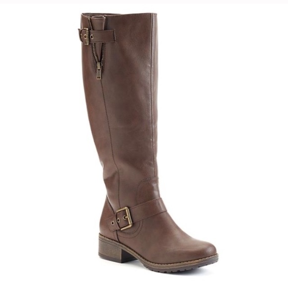 Shoes - NWOB Tall Brown Riding Boots