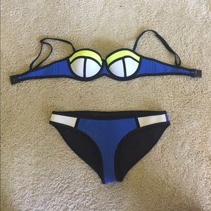 TRIANGL Poppy bikini in Blue Crush