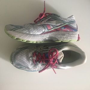 Brooks - Ravenna VI (6)