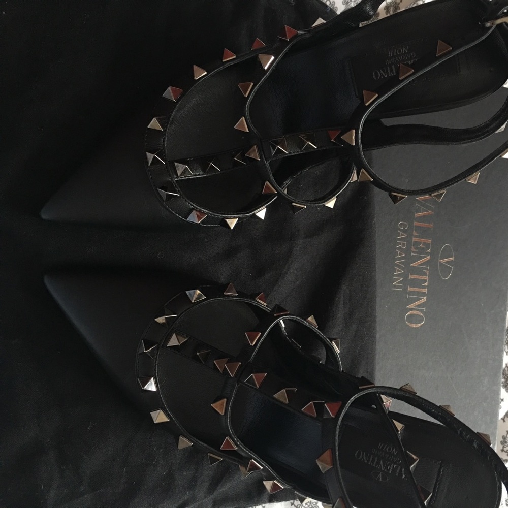 Valentino Rockstud Leather Slingback pumps - Black