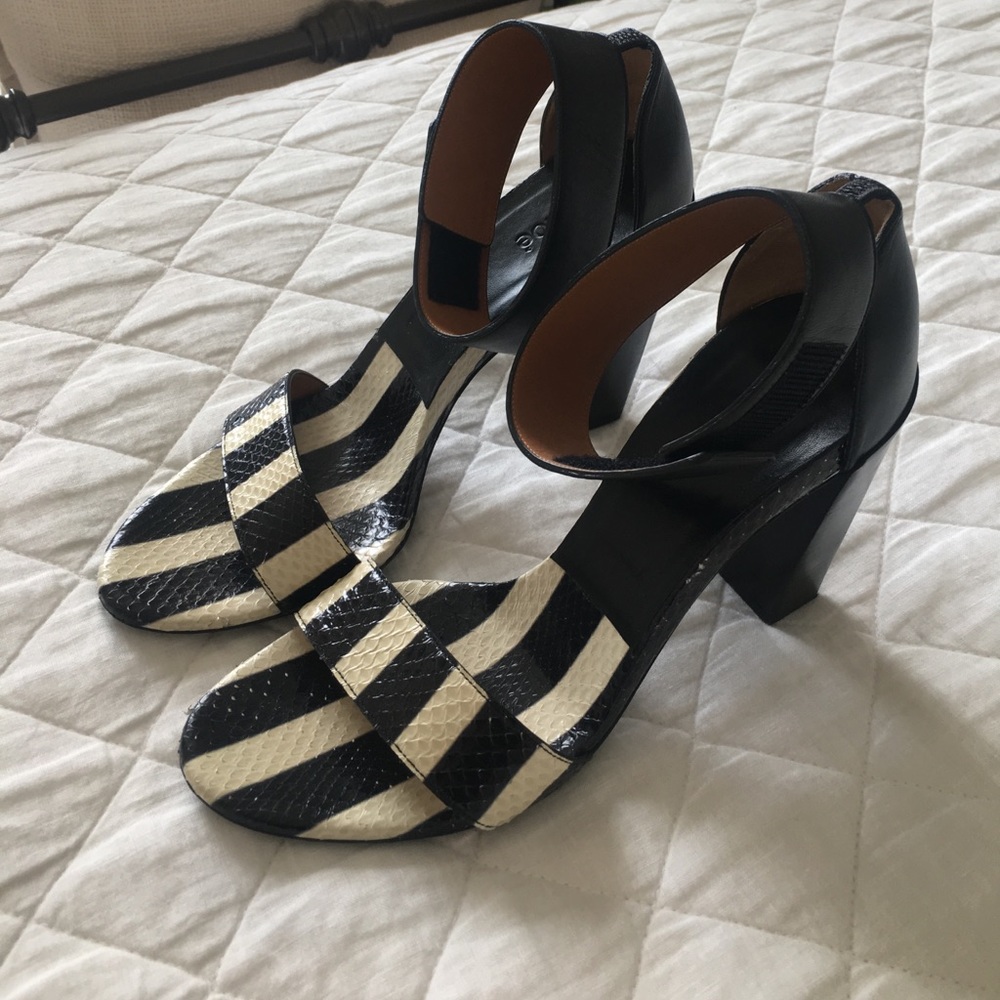 CHLOE striped snakeskin sandals - gently used