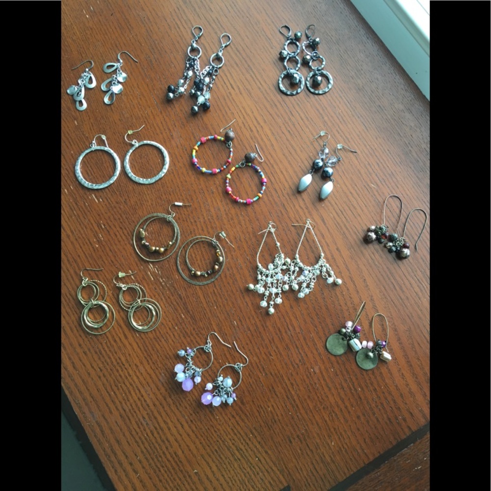 Earring bundle of 12