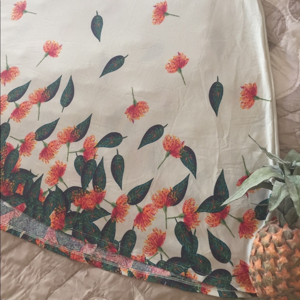 Lularoe NWT Floral Dipped Ombré Cream Large Maxi