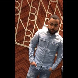 Meet your Posher, Marc