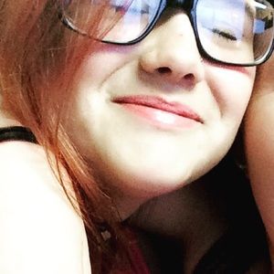 Meet your Posher, Mia