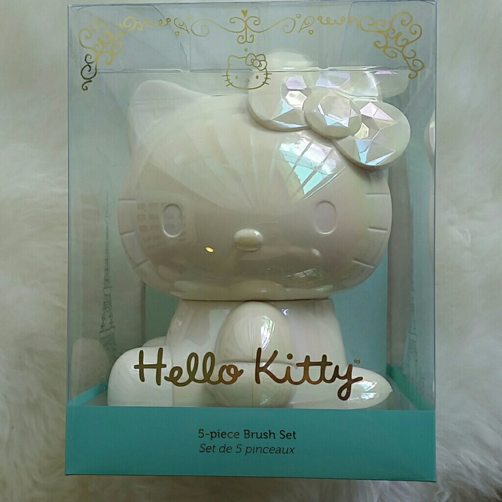 NIB RARE sephora hello kitty 5pc brush set