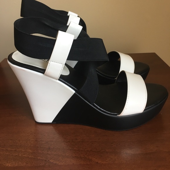 Charles David Shoes - Charles by Charles David Black & White Wedges