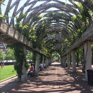 Meet your Posher, Nicole