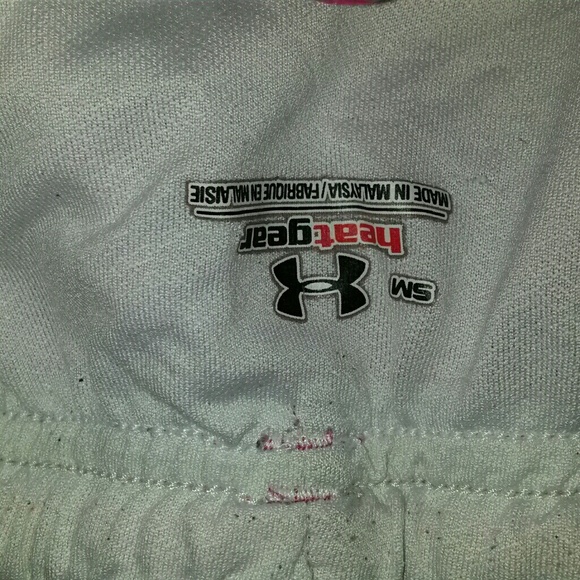 Shorts - Picture 2 of 3