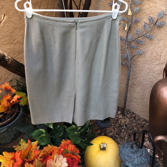 HP🎉Kasper - Skirt and jacket suit 🍁 - Picture 3 of 8