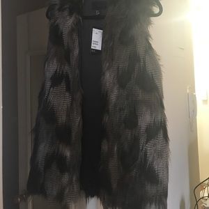 Fur vest
