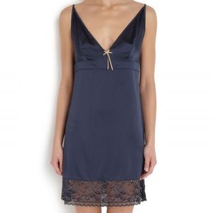 🖤 100% Silk Elle McPhereson Chesmise