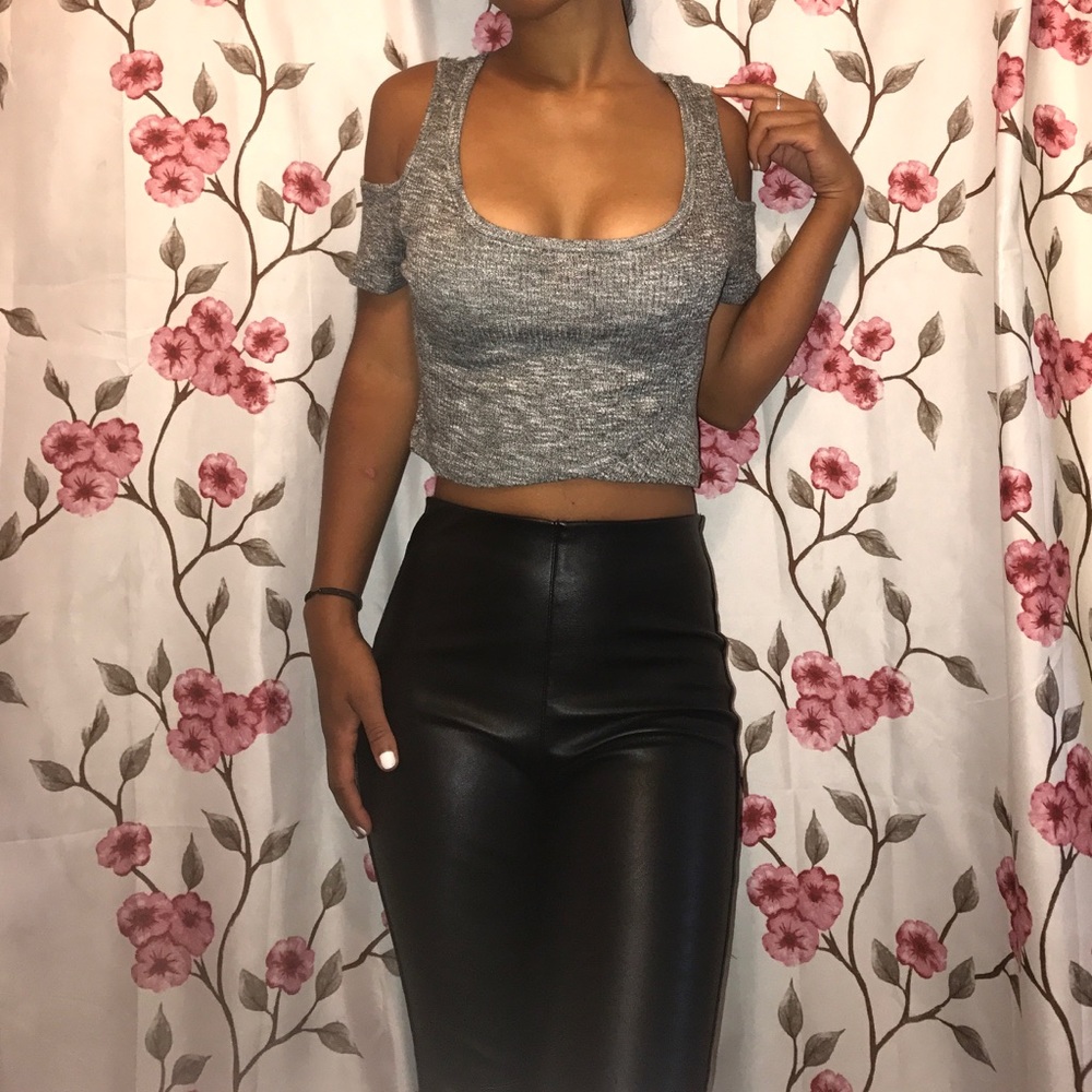 🎱LEATHER PANTS🎱 - Picture 2 of 8
