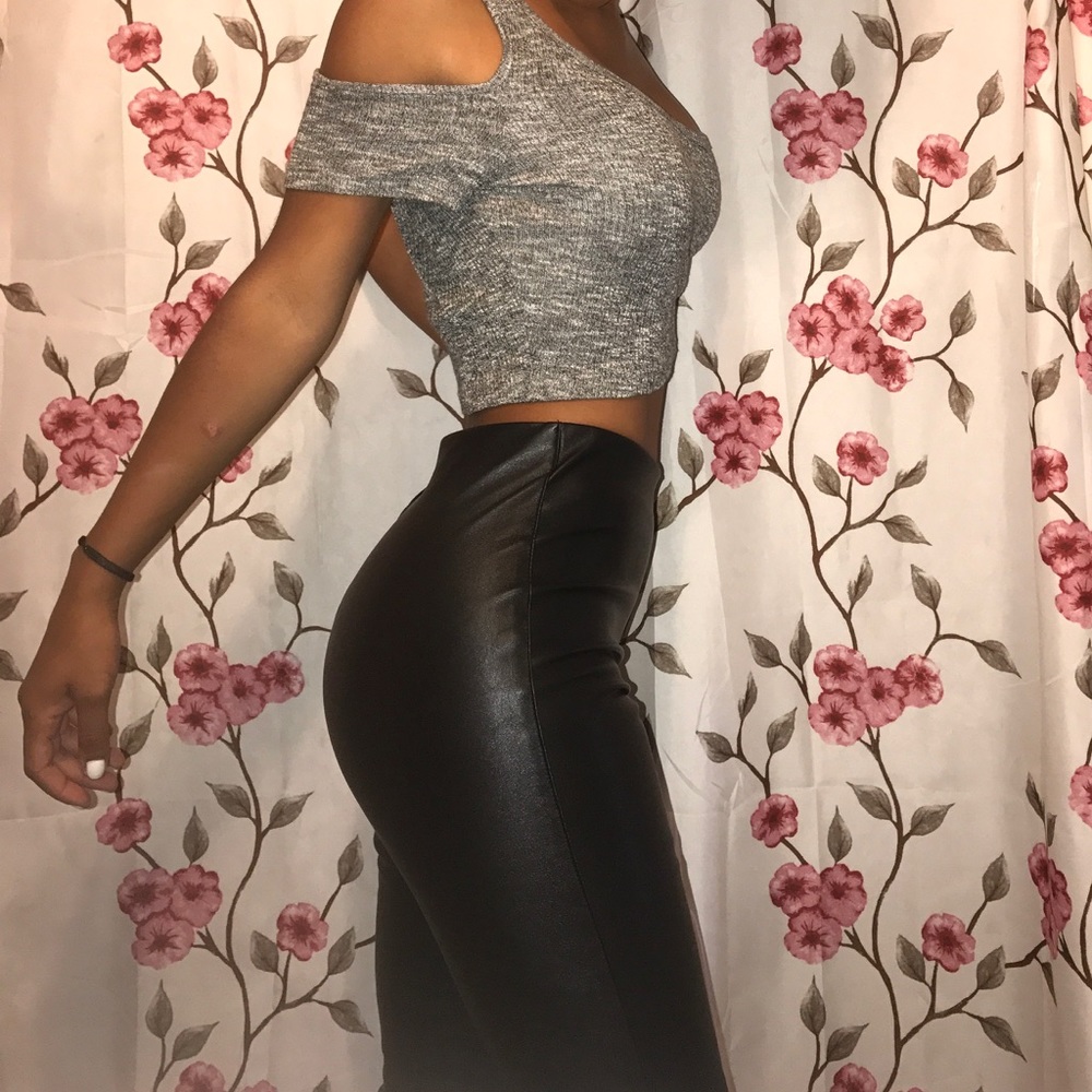 🎱LEATHER PANTS🎱 - Picture 6 of 8