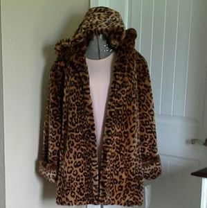 NWT Pamela McCoy Coat