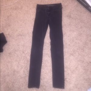 American Eagle skinny jeans