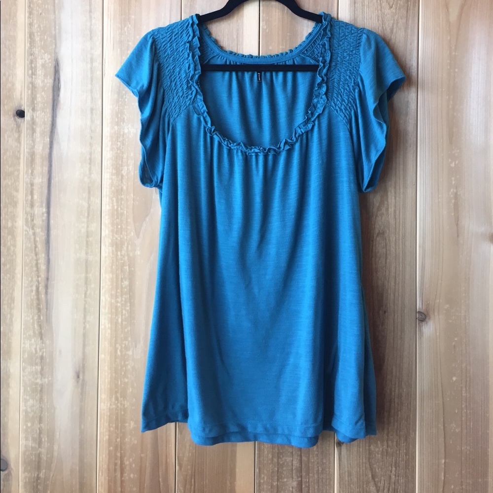 Teal Top