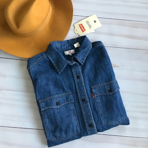 women's fitted levi denim shirt