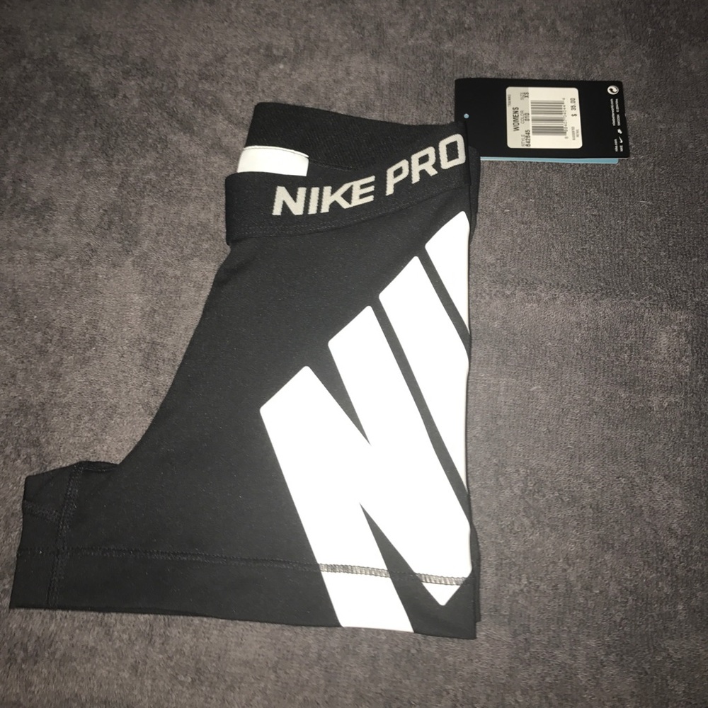 Nike Pro Dri-Fit