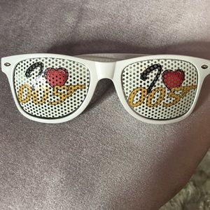 Top gun oo5 sunglasses+DISCOUNTED SHIPPING
