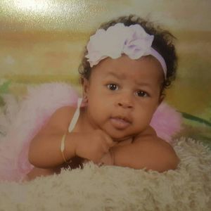 Meet your Posher, Aja