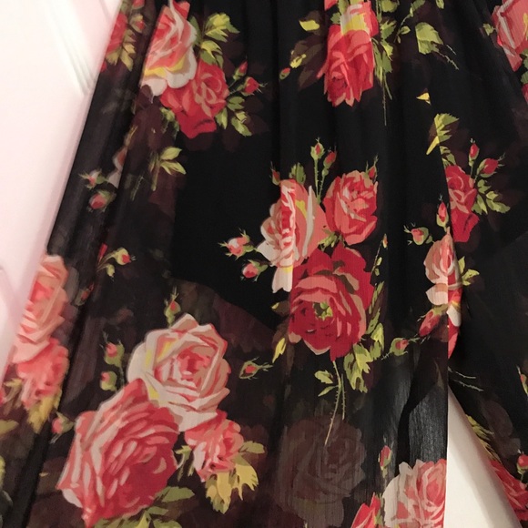 Betsey Johnson Rosebud print pants - Picture 4 of 4