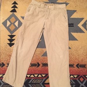 MEN'S OLD NAVY STRAIGHT-LEG KHAKI CHINOS 30x32