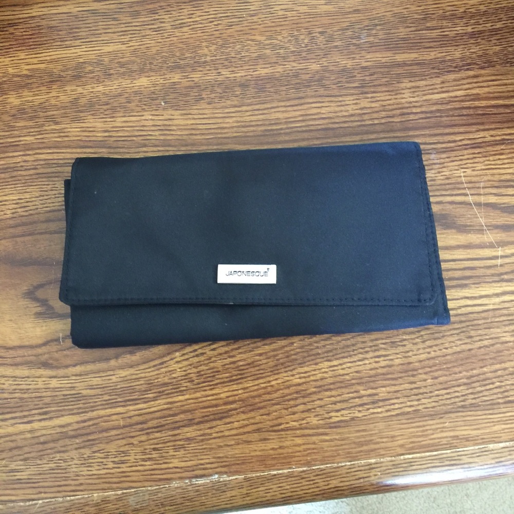 Japonesque Makeup Brushes pouch. Never used