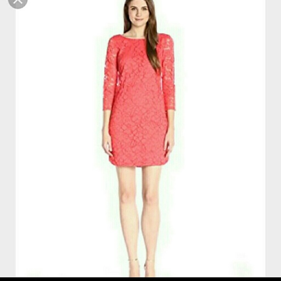 Vince Camuto Dresses & Skirts - CCOSALE  Vince Camuto Coral Lace Shift Dress