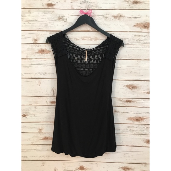 Free People Tops - Free People Lace Boho Print Crew Neck Tank Top💞