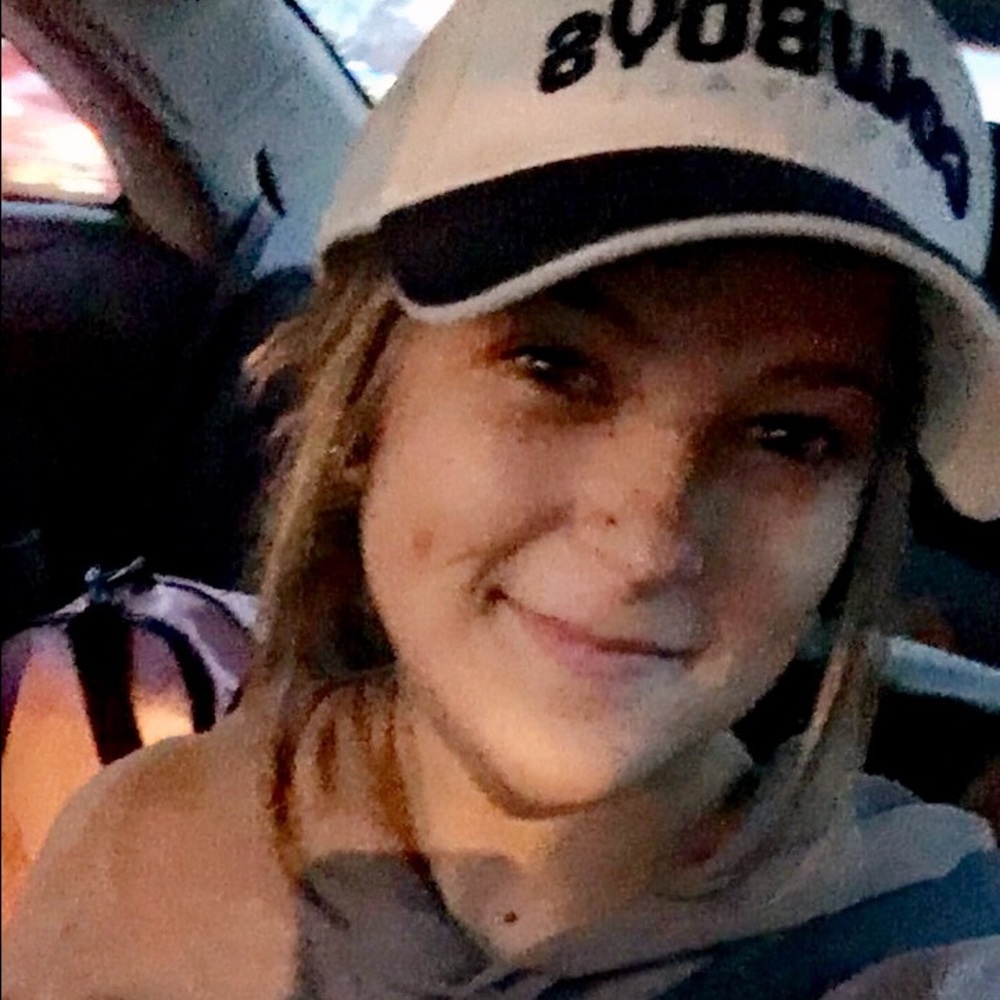 Meet your Posher, Andrea