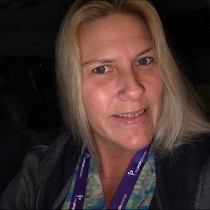 Meet your Posher, Nickole